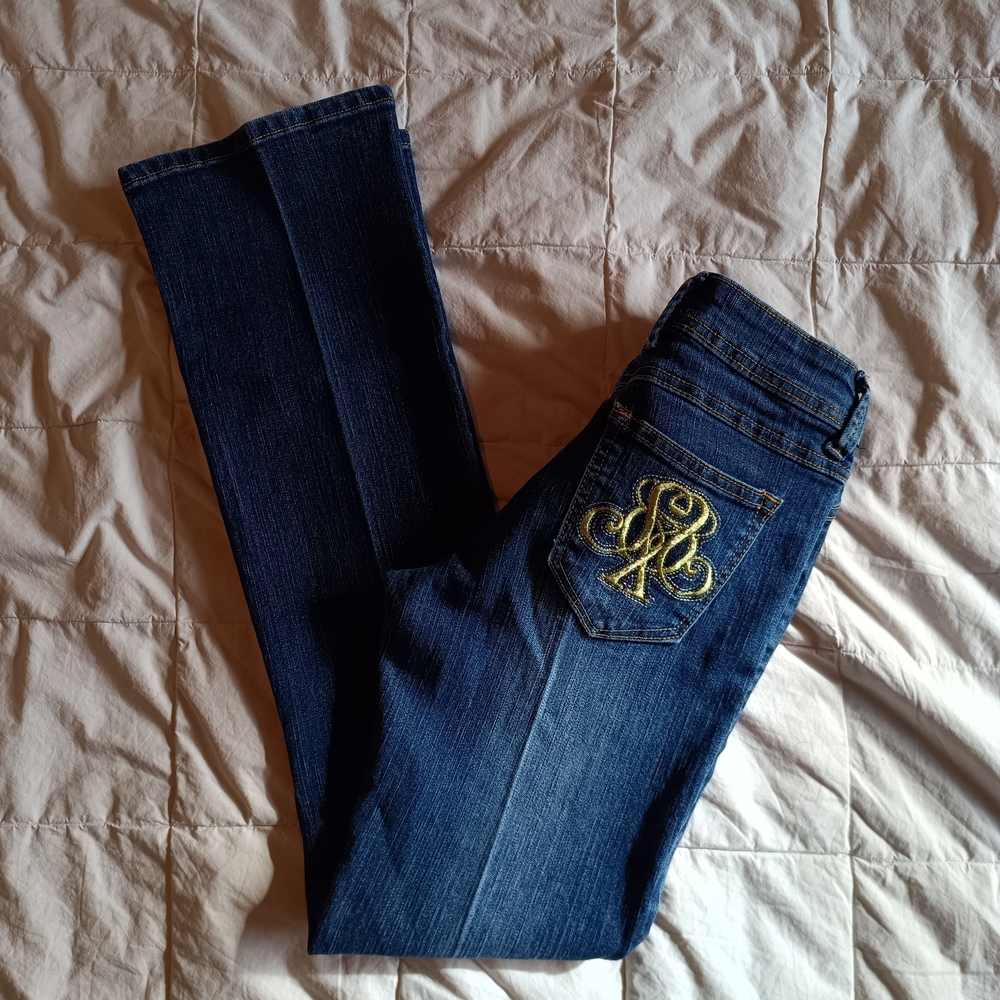 Women's Blue Jeans with Embroidered Pocket